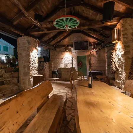 Pristinus Villa Krstatice