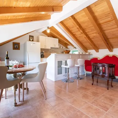 Pristinus * Krstatice