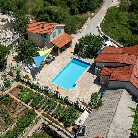 Villa Pristinus *