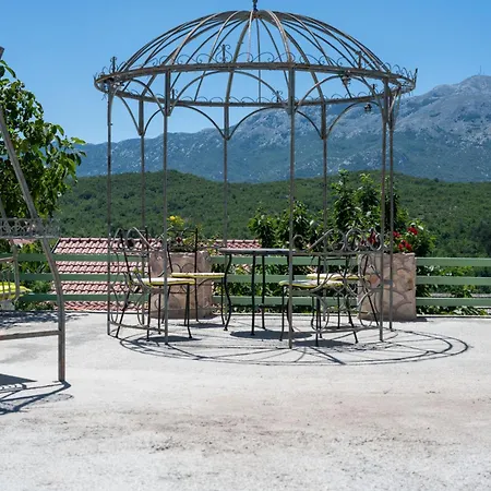 Pristinus * Krstatice