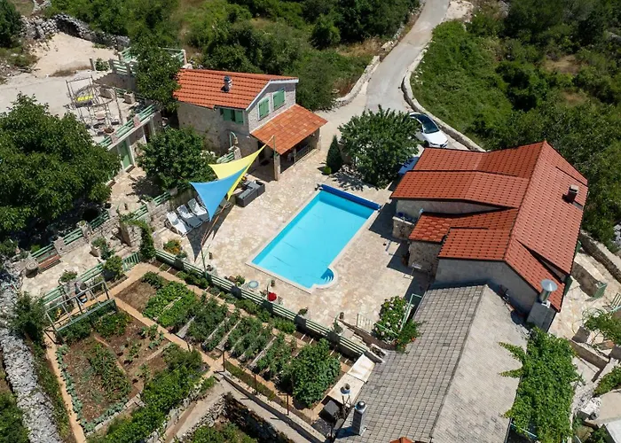 וילה Pristinus *